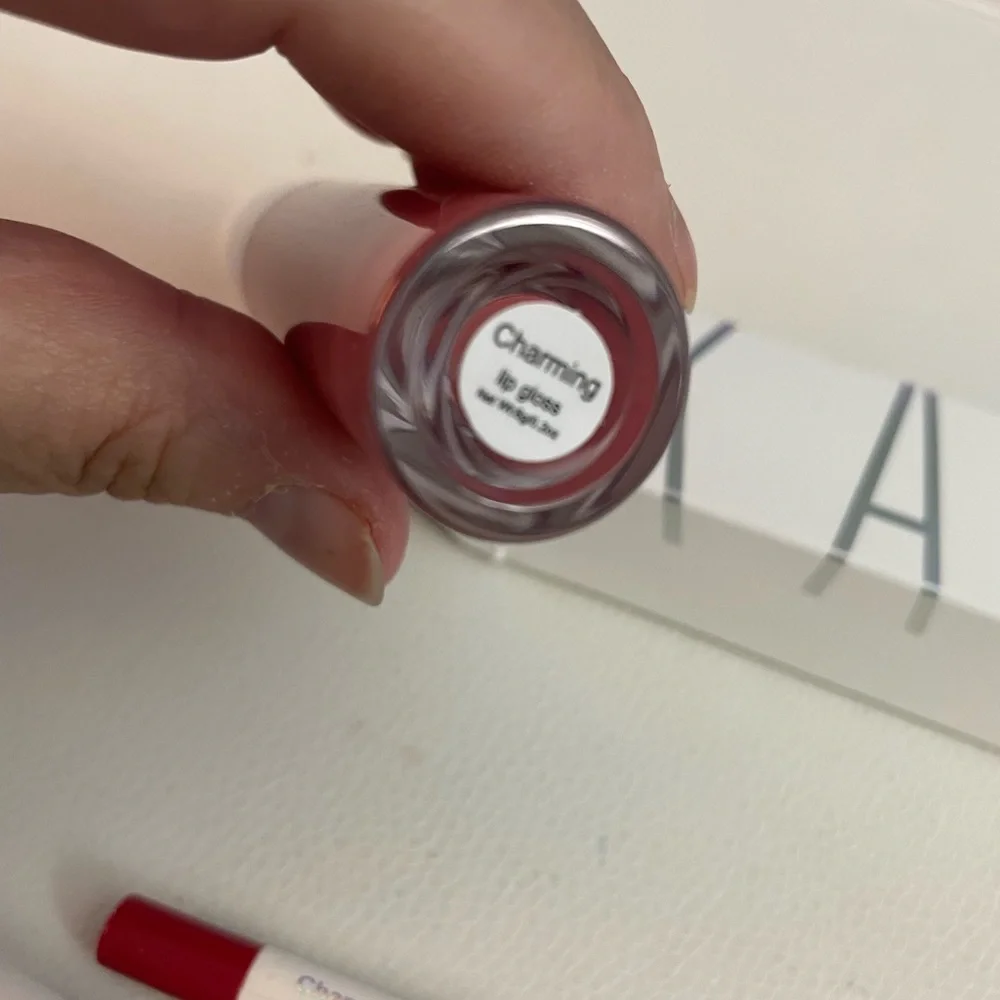 NEW KAB lip liner and lip gloss
